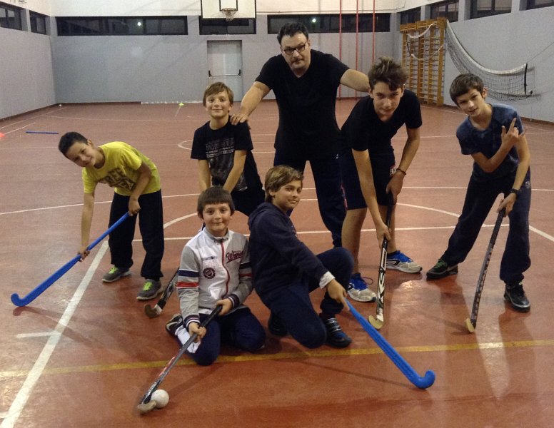 1-HOCKEY-zoom